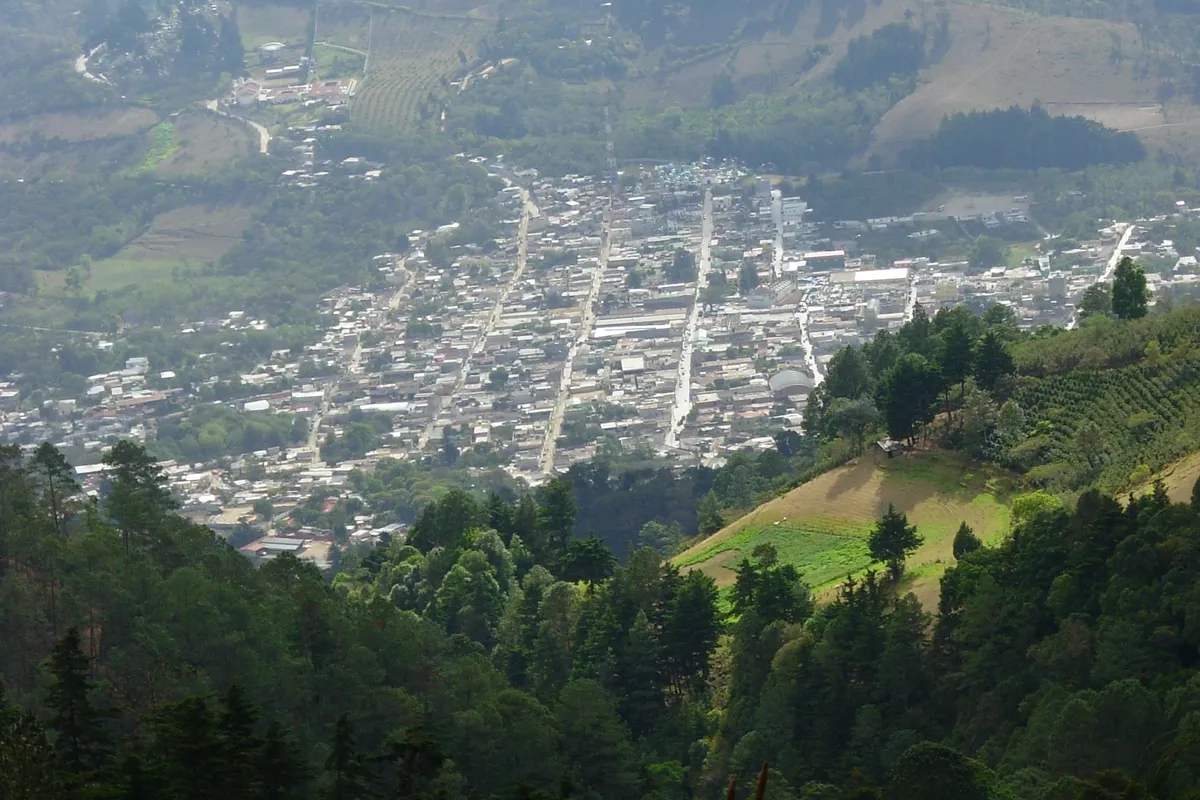 Vista de Mataquescuintla, Jalapa, desde el camino de Miramundo